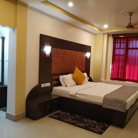 Hotel Sc Continental Itānagar Buitenkant foto