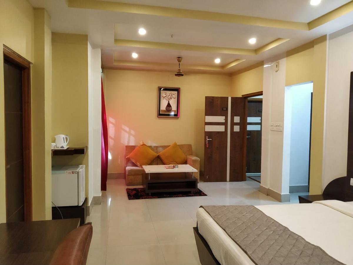 Hotel Sc Continental Itānagar Buitenkant foto