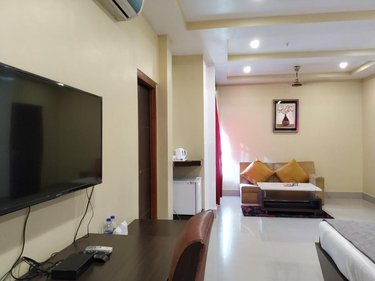 Hotel Sc Continental Itānagar Buitenkant foto